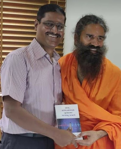 Dr. Shailesh Deshpande SEARCH Homeopathic Cancer Care Clinic (PUNE)