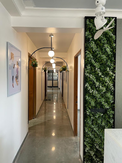 Gynaeworld hospital - 4K + 3D Laparoscopy & IVF Center