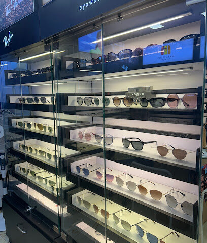 Ray Ban / Vogue Priority Shop Shreeyash Opticals Authorised Ray-Ban Shop
